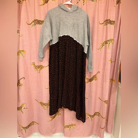 Remade Gaize Hoodie Maci Dress by Urban Outfitters Urban Renewal